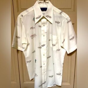 Vintage VTG 70's/80's Men’s Van Heusen Horse Racing Print Shirt